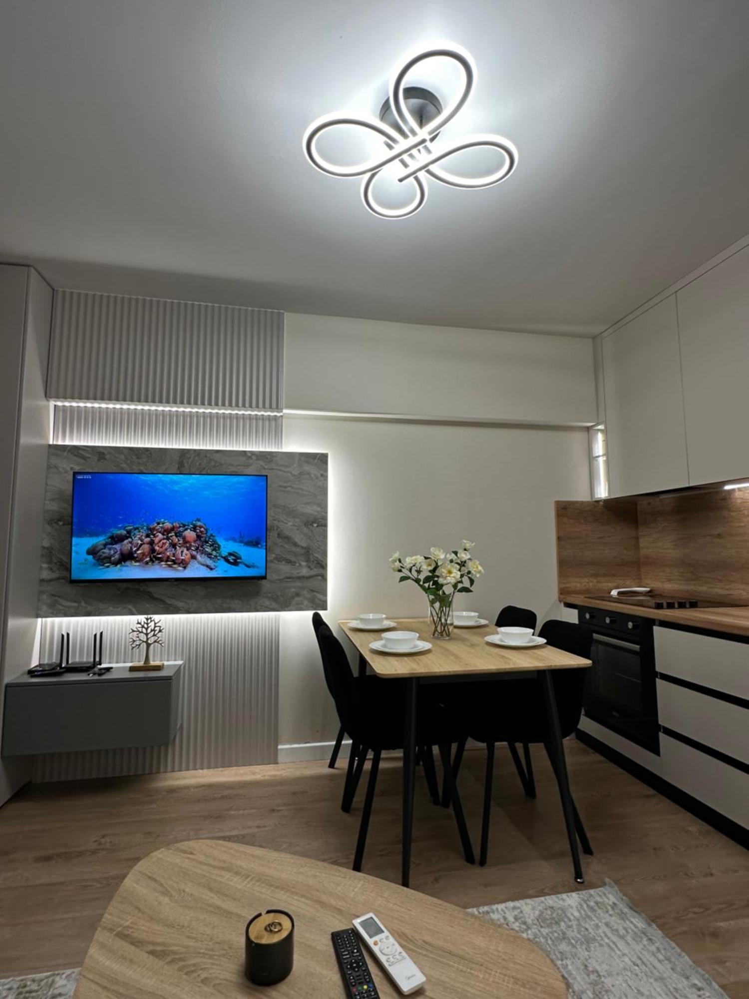 Gold Luxury House Апартаменти Дуррес