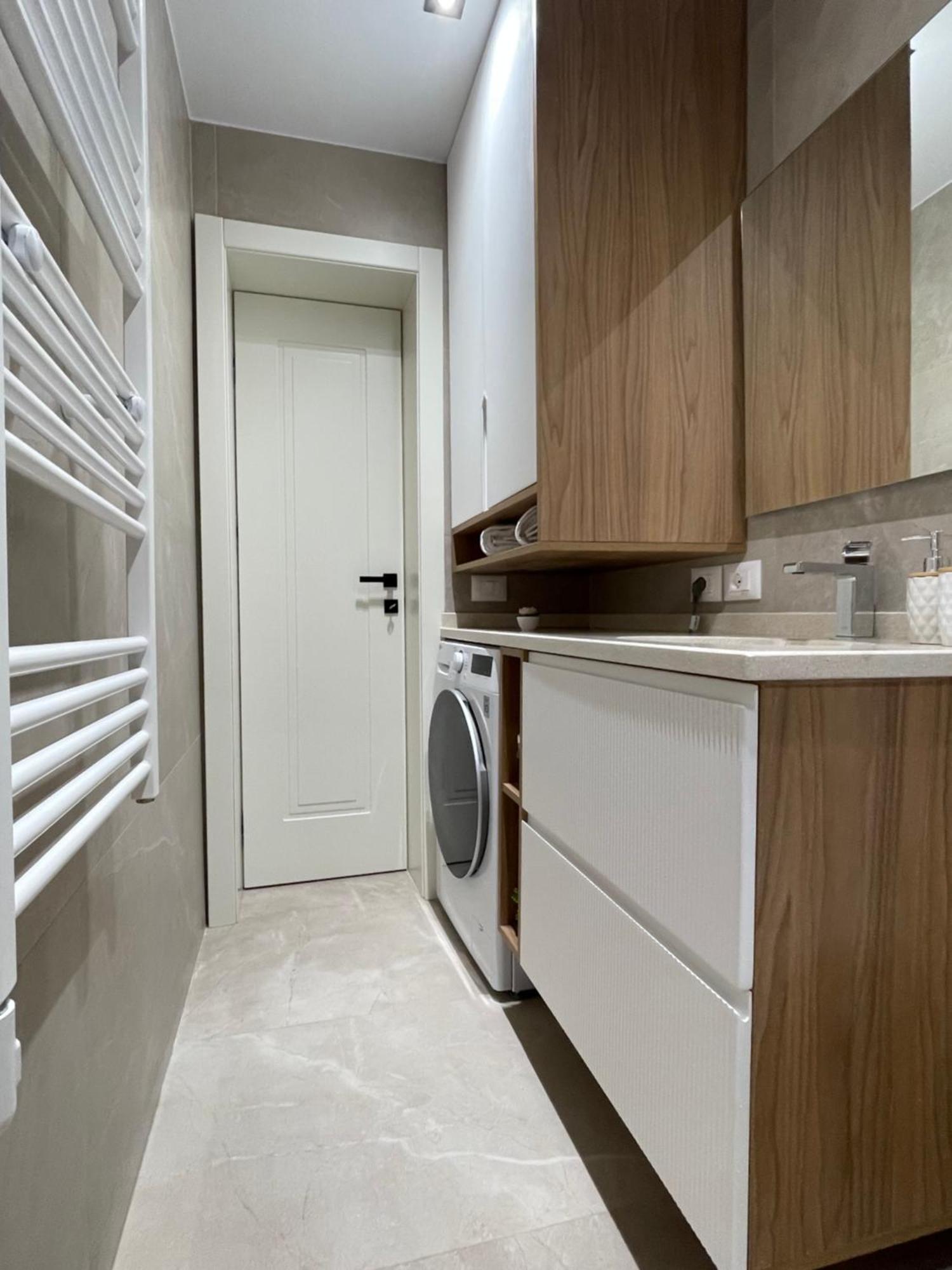 Gold Luxury House Дуррес