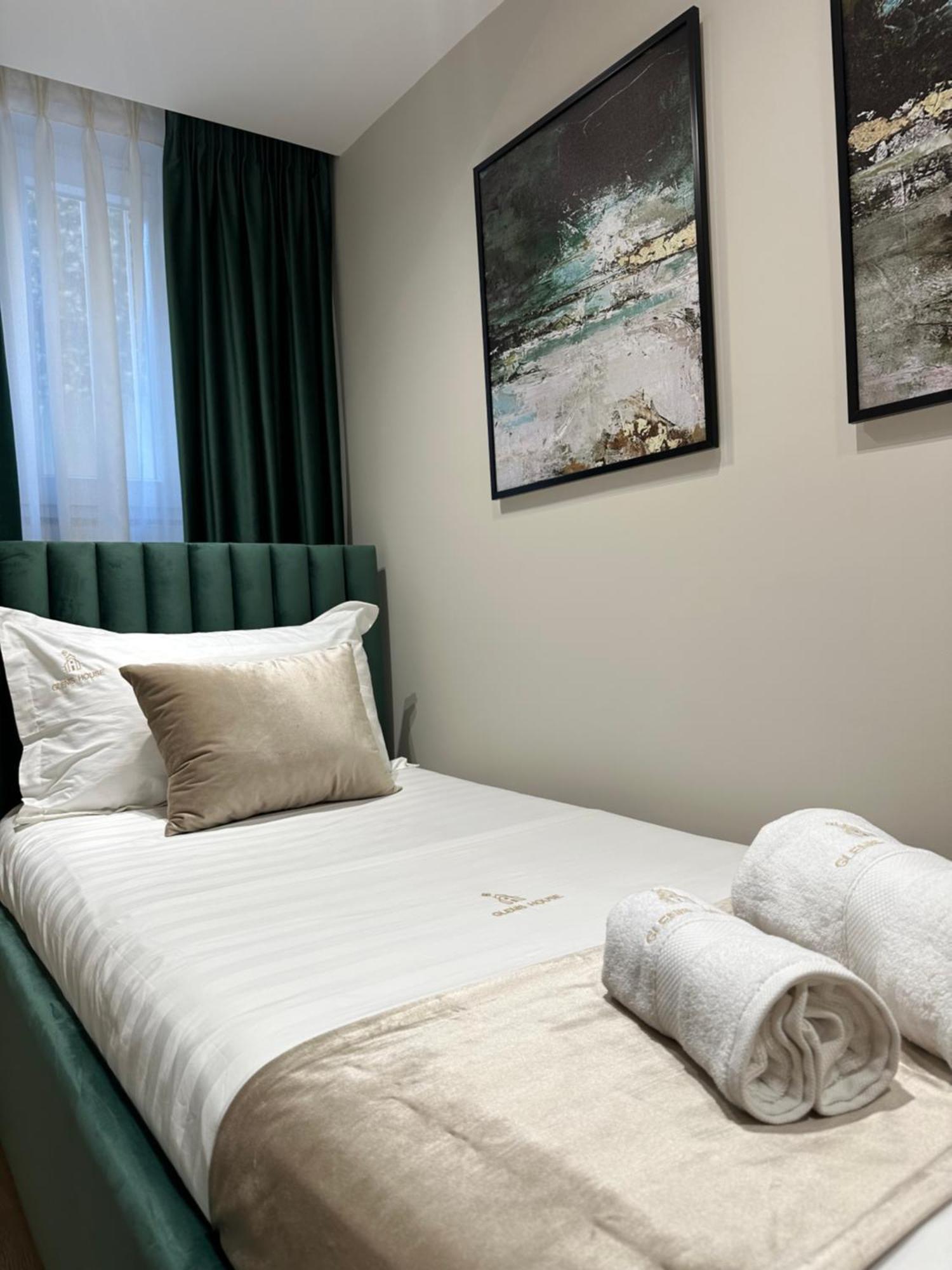 Gold Luxury House Apartamento Durrës