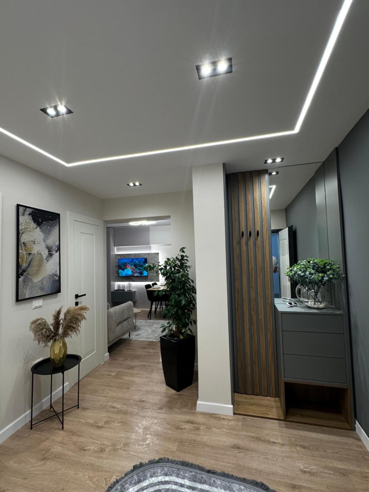 Gold Luxury House Дуррес